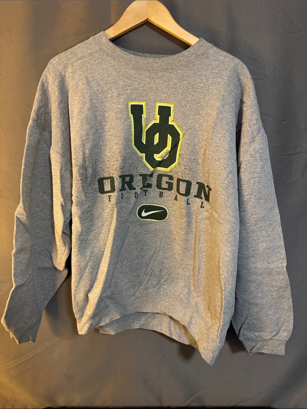 Nike Gray Crewneck Sweatshirt with Green & Yellow Oregon Logo Football